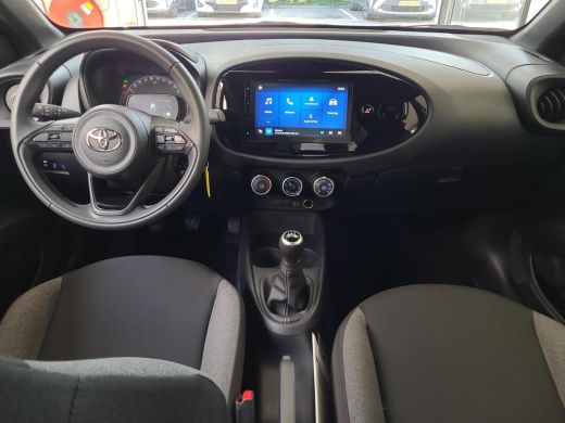 Toyota Aygo 1.0 VVT-i MT Play | Apple CarPlay | Adaptive Cruise | Rijklaarprijs incl. garantie | ActivLease financial lease