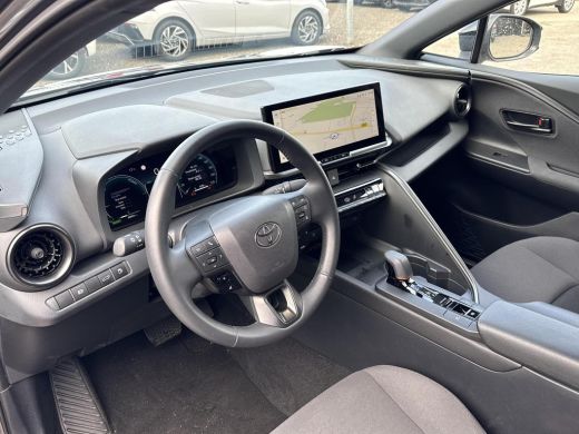 Toyota C-HR 1.8 Hybrid 140 First Edition **NAVIGATIE/ DODEHOEK DETECTIE/ 360 CAMERA/ PARKEERSENSOREN VOOR EN ... ActivLease financial lease