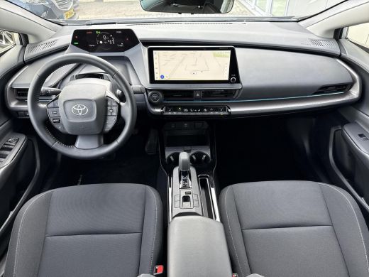 Toyota Prius 2.0 Plug-in Executive **NAVIGATIE/ STOEL EN STUURWIELVERWARMING/ DODEHOEK DETECTIE/ CAMERABEELD I... ActivLease financial lease