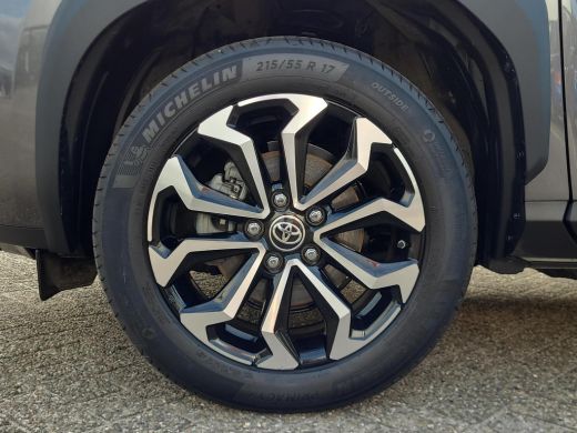 Toyota Yaris Cross 1.5 Hybrid 115 First Edition Apple CarPlay | Stoel/stuurverwarming | Rijklaarprijs incl. garantie | ActivLease financial lease