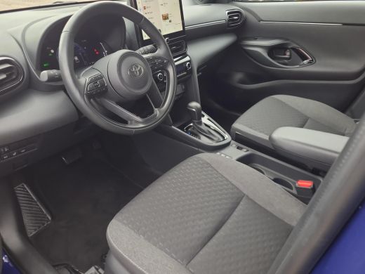 Toyota Yaris Cross 1.5 Hybrid 115 First Edition Comfort Pack | Apple CarPlay | Parkeersensoren | Blindspot | Stuurve... ActivLease financial lease