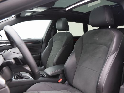 Volkswagen Arteon 1.4 TSi 218 Pk Automaat eHybrid R-Line Business+ | Head-Up | Full LED | 360° Camera | Trekhaak | ... ActivLease financial lease