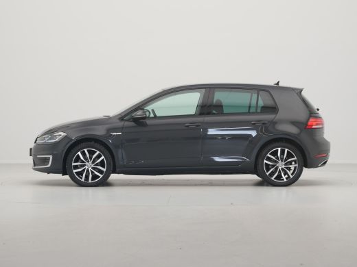Volkswagen e-Golf E-DITION Navigatie Pdc Acc 17'' Lm Velgen 218 ActivLease financial lease
