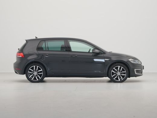Volkswagen e-Golf E-DITION Navigatie Pdc Acc 17'' Lm Velgen 218 ActivLease financial lease