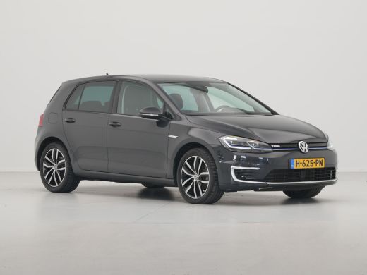 Volkswagen e-Golf E-DITION Navigatie Pdc Acc 17'' Lm Velgen 218 ActivLease financial lease