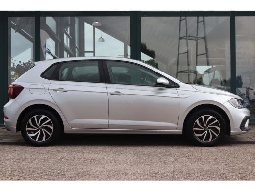 Volkswagen Polo 1.0 TSI Life | Airco | Cruise control adaptief | Hill hold functie ActivLease financial lease