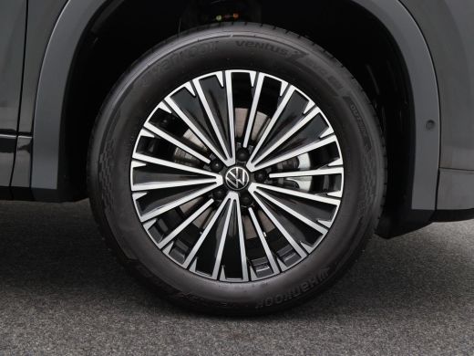 Volkswagen Tayron 1.5 eHybrid 204 Pk Automaat Life Edition | Full LED | Trekhaak | 18 Inch | Stoelverwarming | Priv... ActivLease financial lease