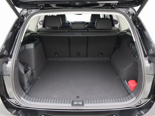 Volkswagen Tayron 1.5 eHybrid 204 Pk Automaat Life Edition | Full LED | Trekhaak | 18 Inch | Stoelverwarming | Priv... ActivLease financial lease