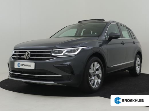 Volkswagen Tiguan 1.4 TSI eHybrid Life Business 245pk Panorama dak | Matrix koplampen | Trekhaak | Stoelverwarming ... Volkswagen Tiguan 1.4 TSI eHybrid Life Business 245pk Panorama dak | Matrix koplampen | Trekhaak | Stoelverwarming ...