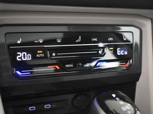 Volkswagen Tiguan 1.4 TSI eHybrid Life Business 245pk Panorama dak | Matrix koplampen | Trekhaak | Stoelverwarming ... ActivLease financial lease