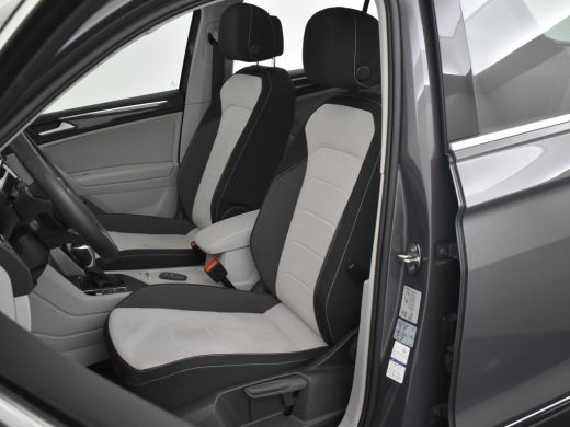 Volkswagen Tiguan 1.4 TSI eHybrid Life Business 245pk Panorama dak | Matrix koplampen | Trekhaak | Stoelverwarming ... ActivLease financial lease