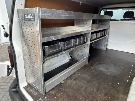 Volkswagen Transporter 2.0 TDI 102 PK / L2H1 / 1e EIG. / ALUCA INRICHTING / IMPERIAAL / TREKHAAK / AIRCO / CRUISE / BLUE... ActivLease financial lease