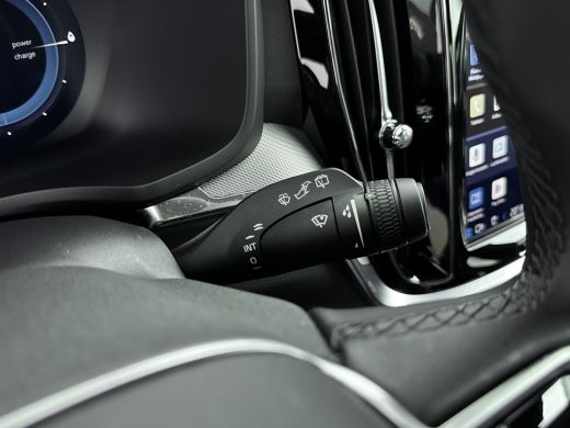 Volvo  V60 2.0 T6 Plug-in hybrid AWD Plus Dark | Trekhaak | PDC + 360 camera | Lederen bekleding | Stoel + S... ActivLease financial lease