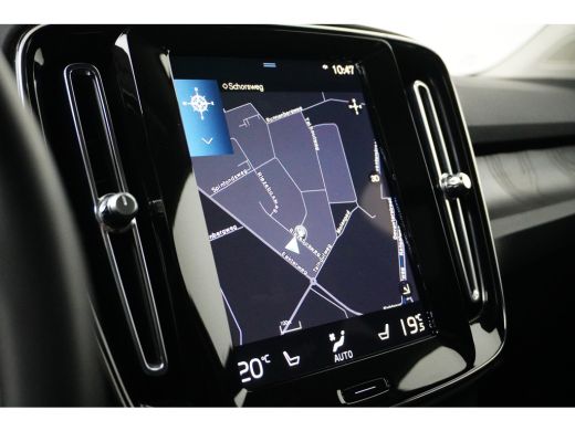Volvo  XC40 1.5 T5 Recharge R-Design | Trekhaak | 360 Camera | Panoramadak | Harman/Kardon | Adaptive Cruise ActivLease financial lease