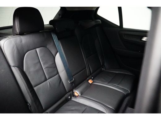 Volvo  XC40 1.5 T5 Recharge R-Design | Trekhaak | 360 Camera | Panoramadak | Harman/Kardon | Adaptive Cruise ActivLease financial lease