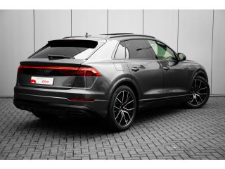 Audi Q8 55 TFSI e quattro Pro Line S Panoramadak | B&O premium 3D | Head-Up Display | Trekhaak | Elektris...