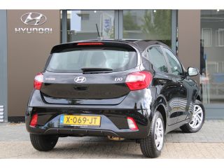 Hyundai i10 1.0 Comfort Smart | Achteruitrijcamera | Armsteun voor | Audio-navigatie full map