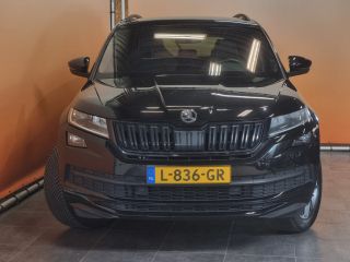 Skoda Kodiaq 1.5 TSI Sportline Business navi | trekhaak | dealer onderhouden | stoel en stuurverwarming | spor...