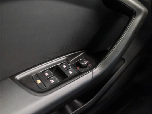 Audi A1 Sportback Sportback 25 TFSI Sport (APPLE CARPLAY, GROOT NAVI, VIRTUAL COCKPIT, LM VELGEN, PARKEERSENSOREN, ... ActivLease financial lease