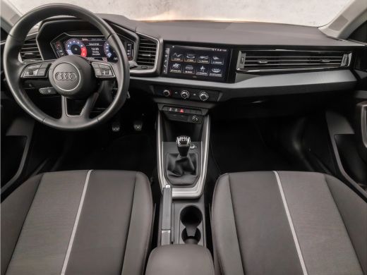 Audi A1 Sportback Sportback 25 TFSI Sport (APPLE CARPLAY, GROOT NAVI, VIRTUAL COCKPIT, LM VELGEN, PARKEERSENSOREN, ... ActivLease financial lease