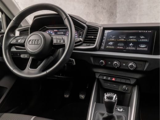 Audi A1 Sportback Sportback 25 TFSI Sport (APPLE CARPLAY, GROOT NAVI, VIRTUAL COCKPIT, LM VELGEN, PARKEERSENSOREN, ... ActivLease financial lease