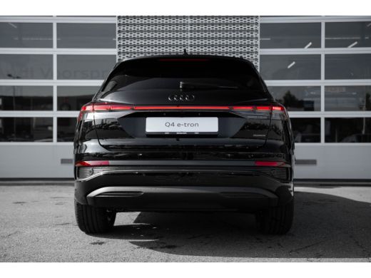 Audi Q4 e-tron Advanced edition | Assistentiepakket plus | Zwart optiek | Privacy glass ActivLease financial lease