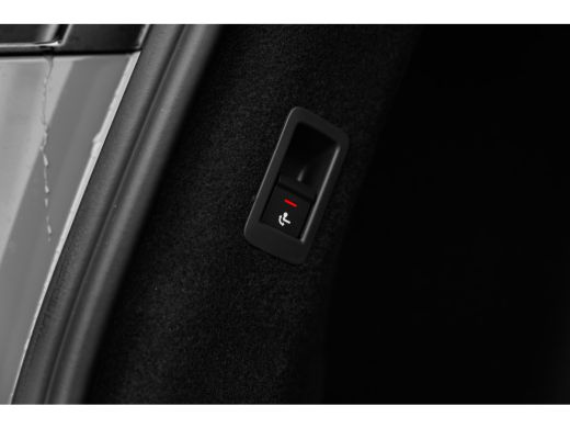 Audi Q4 e-tron S edition | Achterklep, automatisch bedienbaar | Achteruitrijcamera | Adaptive cruise control ActivLease financial lease