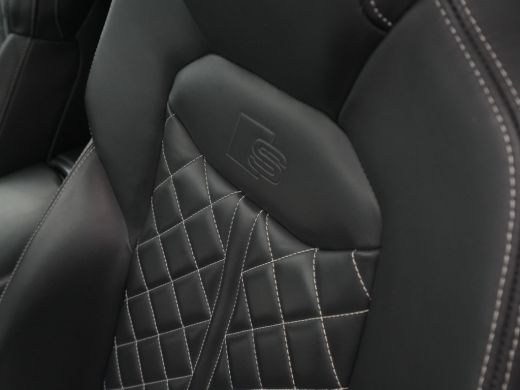 Audi Q8 50 TDI quattro Pro Line Plus S Line Navigatie Luchtvering Trekhaak Camera Pdc Acc 20 ActivLease financial lease