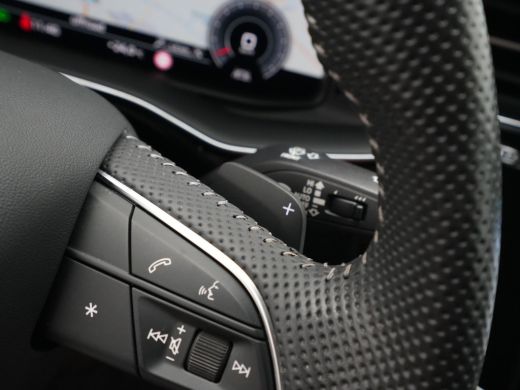 Audi Q8 50 TDI quattro Pro Line Plus S Line Navigatie Luchtvering Trekhaak Camera Pdc Acc 20 ActivLease financial lease