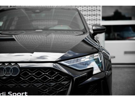 Audi RS3 Sportback 2.5 TFSI RS 3 quattro | Cruise control | Keyless entry/start | Parkeer assistent ActivLease financial lease