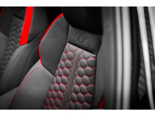 Audi RS3 Sportback 2.5 TFSI RS 3 quattro | Cruise control | Keyless entry/start | Parkeer assistent ActivLease financial lease