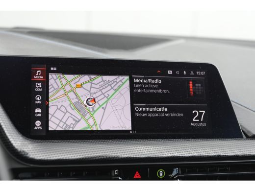 BMW 1 Serie 118i High Executive M Sport Automaat / Panoramadak / Sportstoelen / Achteruitrijcamera / Adaptiev... ActivLease financial lease