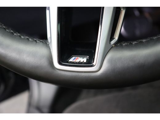 BMW 1 Serie 120 High Executive M Sport Automaat / Panoramadak / Sportstoelen / M Adaptief onderstel / Adaptie... ActivLease financial lease