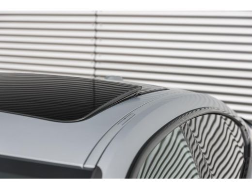 BMW 2 Serie 220 High Executive M Sport Automaat / Panoramadak / Sportstoelen / M Adaptief onderstel / Comfort... ActivLease financial lease