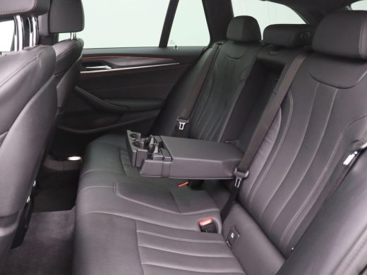 BMW 5 Serie Touring 520i Business Edition Plus 184PK AUT8 M-Sport, Pano-Schuifdak, Laser-LED Koplampen, Stoel... ActivLease financial lease