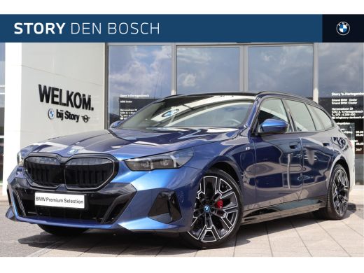 BMW 5 Serie Touring 530e M Sport Automaat / Panoramadak / Trekhaak / Stoelventilatie / Comfort Access / Adapt... BMW 5 Serie Touring 530e M Sport Automaat / Panoramadak / Trekhaak / Stoelventilatie / Comfort Access / Adapt...