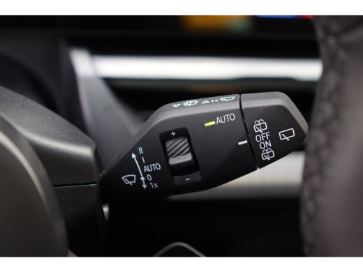 BMW 5 Serie Touring 530e M Sport Automaat / Panoramadak / Trekhaak / Stoelventilatie / Comfort Access / Adapt... ActivLease financial lease