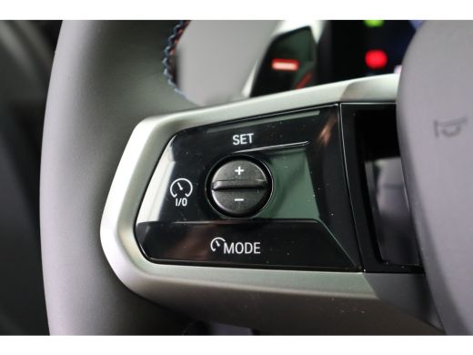 BMW X3 M50 xDrive M Sport / Panoramadak / Trekhaak / Sportstoelen / Stoelventilatie / Parking Assistant ... ActivLease financial lease