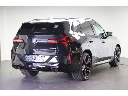 BMW X3 M50 xDrive M Sport / Panoramadak / Trekhaak / Sportstoelen / Stoelventilatie / Parking Assistant ... ActivLease financial lease