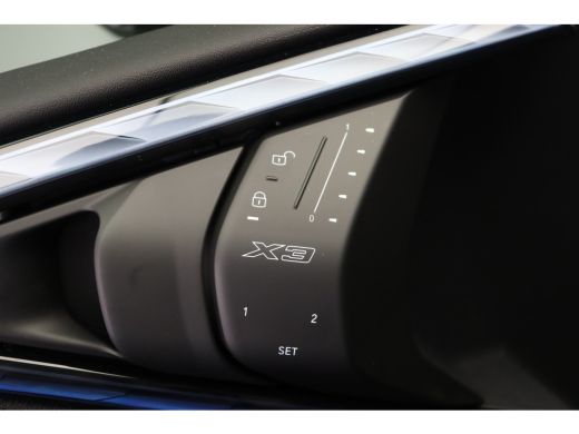 BMW X3 M50 xDrive M Sport / Panoramadak / Trekhaak / Sportstoelen / Stoelventilatie / Parking Assistant ... ActivLease financial lease