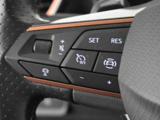 CUPRA Leon Sportstourer VZ e-Hybrid 245pk Trekhaak | Stoelverwarming | Camera | Keyless | Navigatie | App connect | Park ... ActivLease financial lease
