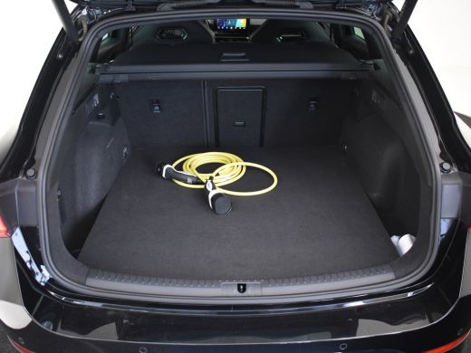 CUPRA Leon Sportstourer VZ e-Hybrid 245pk Trekhaak | Stoelverwarming | Camera | Keyless | Navigatie | App connect | Park ... ActivLease financial lease