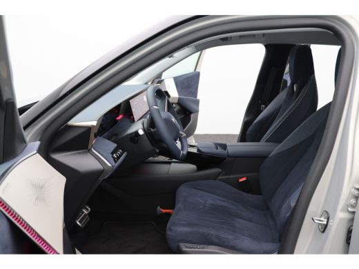 DS No 8 Étoile Absolute Comfort 74 kWh | Airco (automatisch) | Apple Carplay/Android Auto|telefoonintegra... ActivLease financial lease