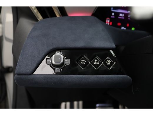 DS No 8 Étoile Absolute Comfort 74 kWh | Airco (automatisch) | Apple Carplay/Android Auto|telefoonintegra... ActivLease financial lease