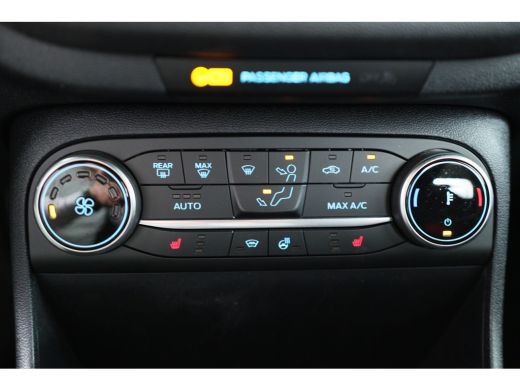 Ford Fiesta 1.0 EcoBoost Hybrid ST-Line | Winter Pack | Keyless | Navi By App | Clima | Cruise Control | Park... ActivLease financial lease