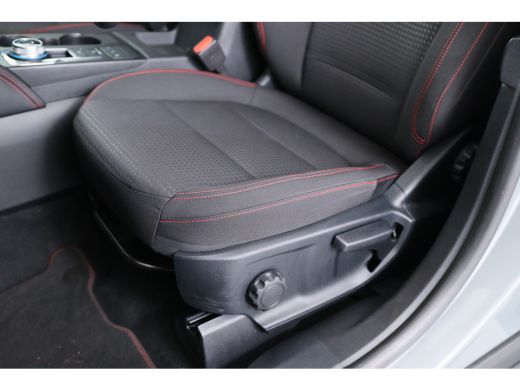 Ford Kuga 2.5 PHEV ST-Line | Winter Pack | Navi | Camera | Clima | Cruise Control | Parkeersensoren V+A | L... ActivLease financial lease