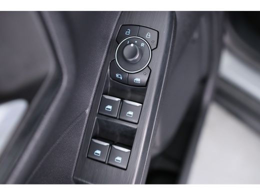 Ford Kuga 2.5 PHEV ST-Line | Winter Pack | Navi | Camera | Clima | Cruise Control | Parkeersensoren V+A | L... ActivLease financial lease