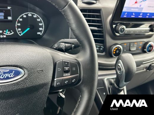 Ford Transit Custom 320 2.0TDCI 130PK L2H1 Automaat Trend DC Airco Trekhaak 6 Zits Cruise Carplay ActivLease financial lease