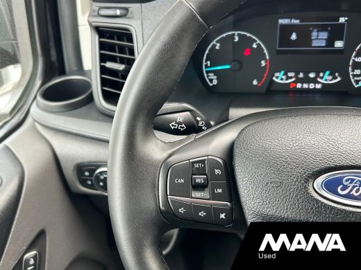Ford Transit Custom 320 2.0TDCI 130PK L2H1 Automaat Trend DC Airco Trekhaak 6 Zits Cruise Carplay ActivLease financial lease