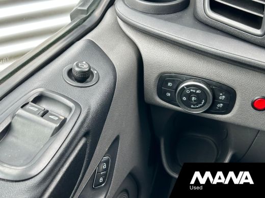 Ford Transit Custom 320 2.0TDCI 130PK L2H1 Trend Trekhaak Airco Navi Carplay ActivLease financial lease